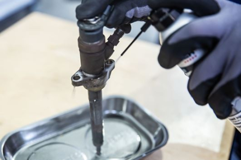 Solutie spray pentru demontat injectoare R5000, 250ml [2]