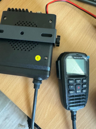 Statie radio CB PNI Escort HP 65 ASQ, multi-norma, Noise Blanker, ASQ, SQ reglabil, 12 V - 24 V, mufa de bricheta inclusa [2]