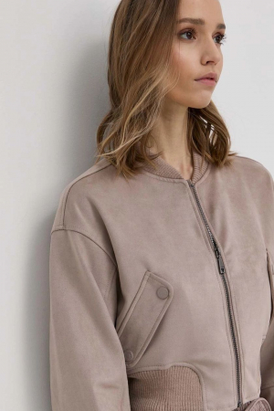 Paltoane/ Geci - Jachetă Guess, maro