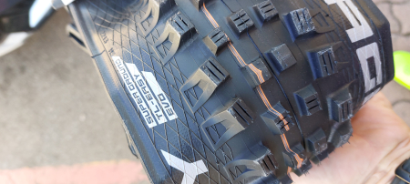 Anvelopa Schwalbe Magic Mary Evo Super Ground 29x2.40" Addix Soft E-50 Tubeless [1]