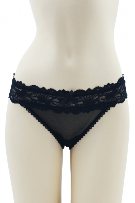 Chiloti sexy brazilieni cu dantela si decupaj in zona feselor MFF235negru [1]