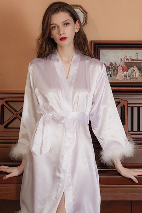 Halat din satin fin cu puf pentru mireasa, inscriptionat ' Bride ' SUSU-010alb [5]