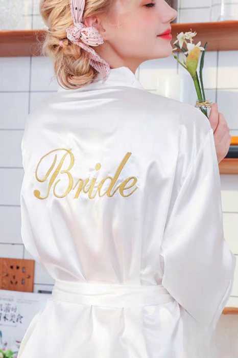 Halat din satin fin pentru mireasa, inscriptionat ' Bride ' SUSU-009alb [5]