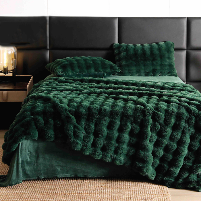 Lenjerie de pat dublu pufoasa din blanita artificiala de iepure 6 piese LBI-02 [1]