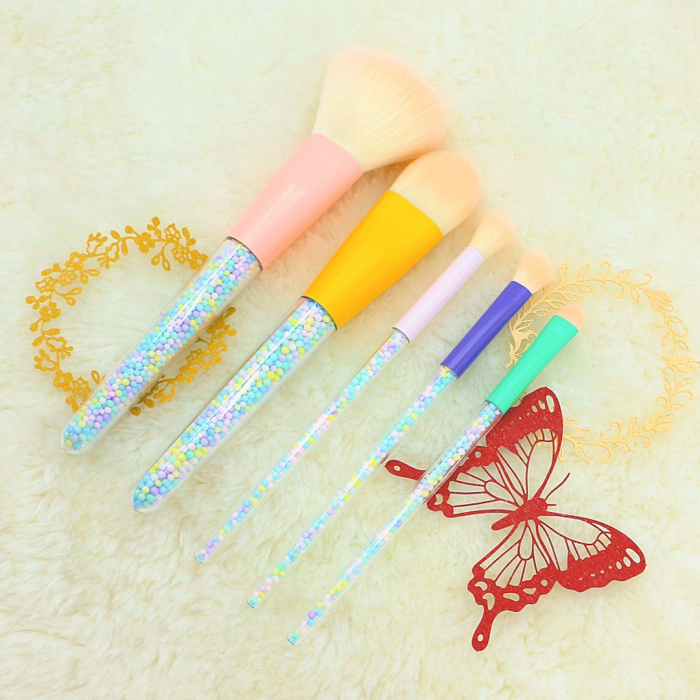 Set portabil cu 5 pensule machiaj MP-502 [3]