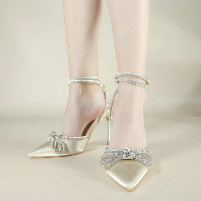 Pantofi decupati cu aspect satin si toc stiletto K-26bej [2]