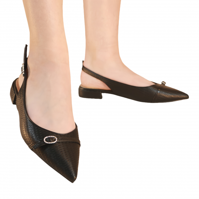 Pantofi decupati cu toc jos 686negru [1]