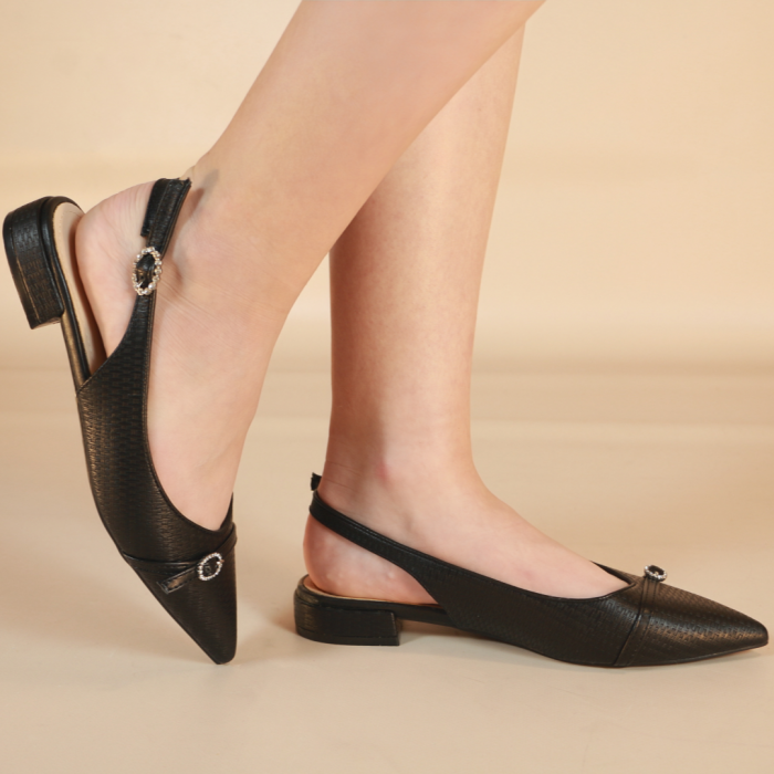 Pantofi decupati cu toc jos 686negru [3]