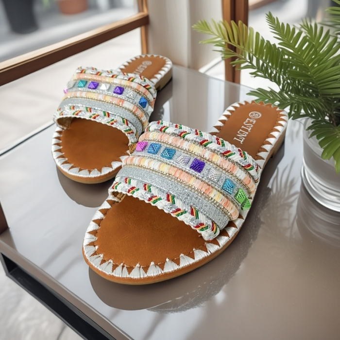 Papuci cu aplicatii decorative 1134alb [8]