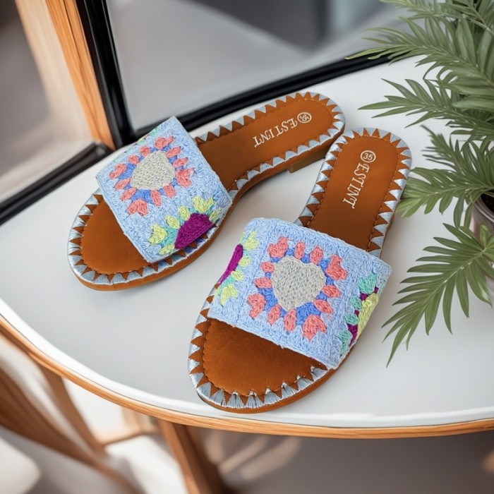 Papuci cu model crosetat 1133albastru [8]