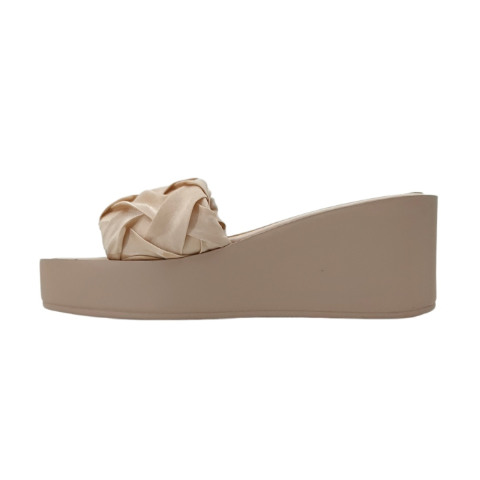 Papuci cu platforma A22-131bej [8]