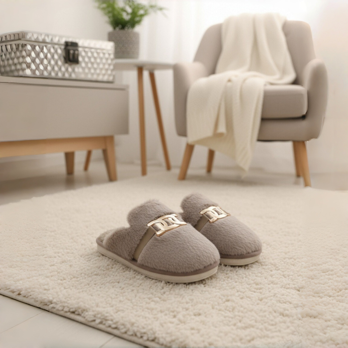 Papuci de casa pufosi A-648maro [10]