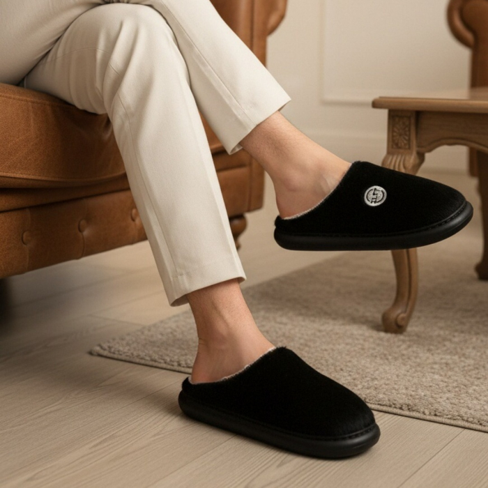 Papuci de casa pufosi D367negru [1]