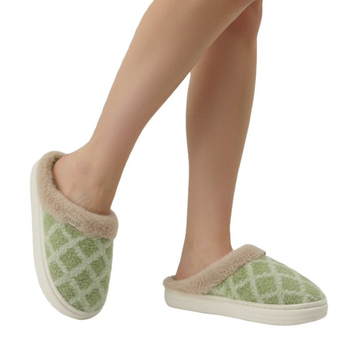 Papuci de casa pufosi L711verde [2]