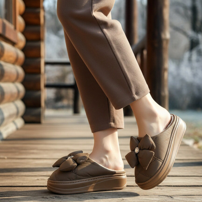 Papuci de casa pufosi L735maro [3]