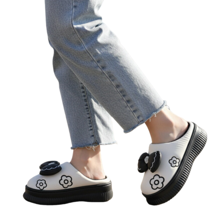 Papuci de casa pufosi L736alb [2]