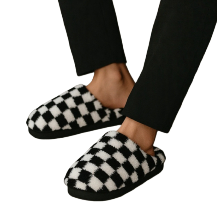 Papuci de casa pufosi, model in carouri D307negru [6]