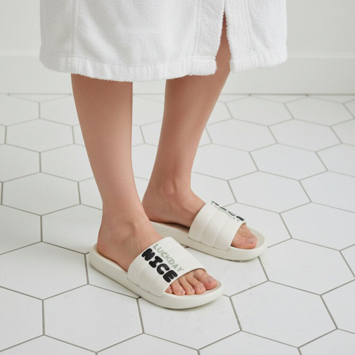 Papuci veseli H722alb [6]