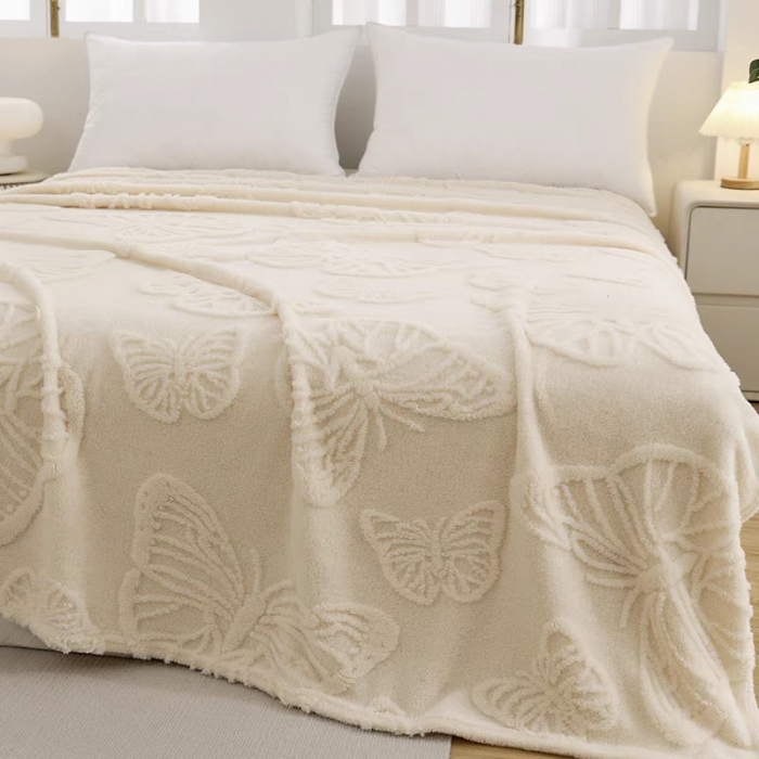 Patura cocolino pentru pat dublu cu fluturi gofrati 61246-9 [1]