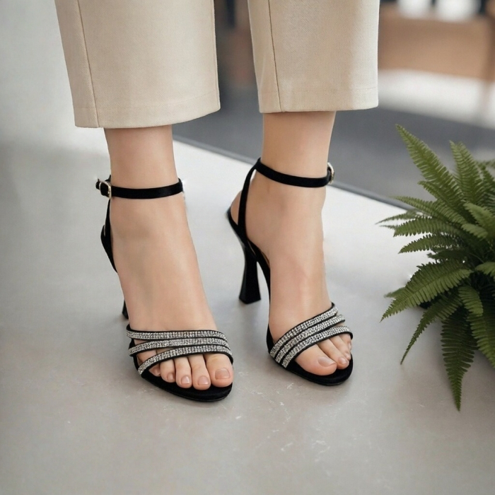 Sandale elegante cu toc piramidal A24-1058negru [4]