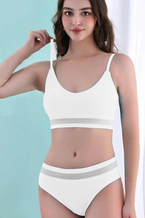 Set 2 piese lenjerie intima, bustiera push-up si chiloti brazilieni XBX-8880alb [9]