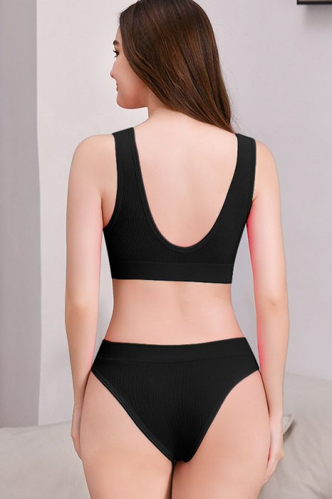 Set 2 piese lenjerie intima, bustiera push-up si chiloti brazilieni XBX-8879negru [2]