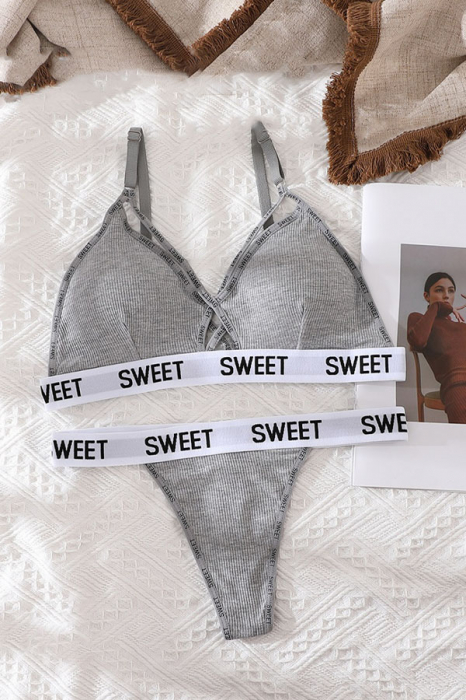 Set 2 piese lenjerie intima, sutien push-up si chiloti tanga XBX-8861gri [2]
