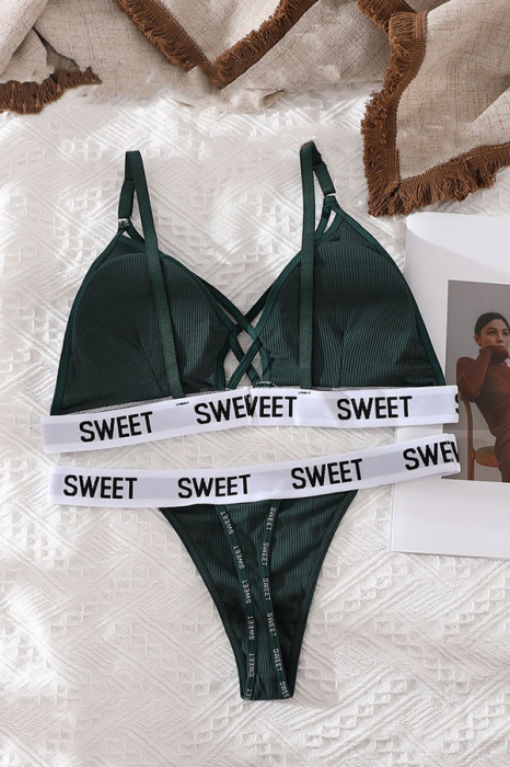 Set 2 piese lenjerie intima, sutien push-up si chiloti tanga XBX-8861verde [2]