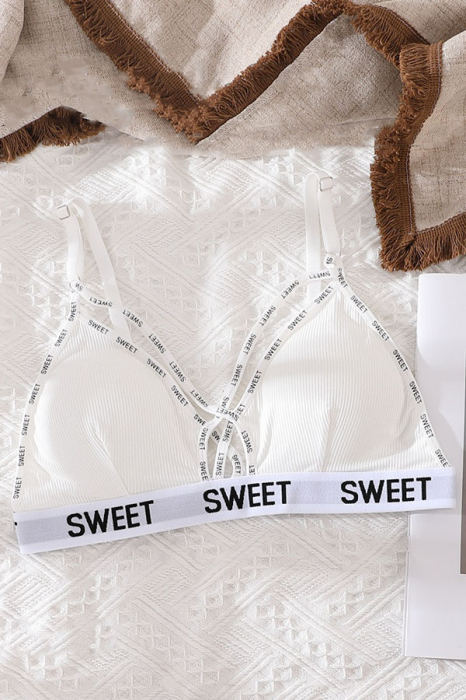 Set 2 piese lenjerie intima, sutien push-up si chiloti tanga XBX-8861alb [3]