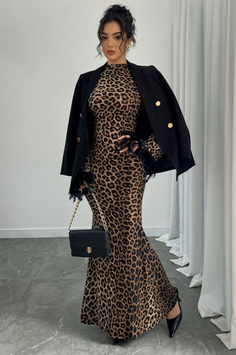 Rochie mulata de seara Leopard, cu guler inalt si maneci lungi cu pene DLS-7290 [7]