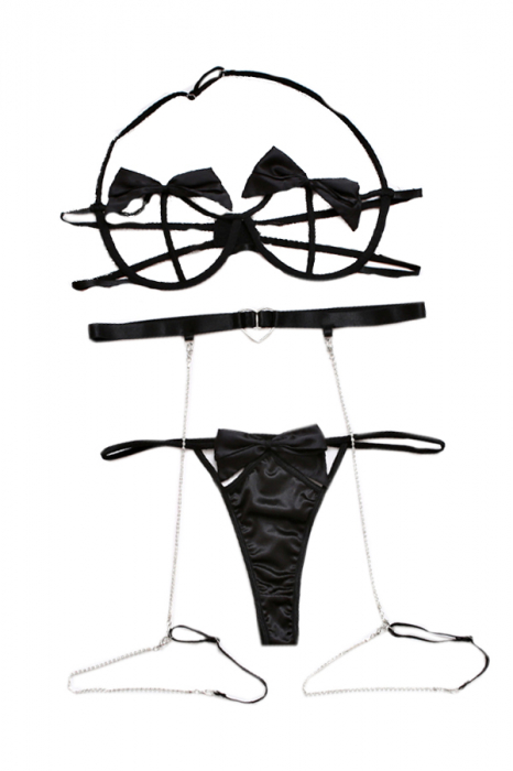 Set lenjerie erotica, sutien, chiloti tanga si centura portjartier cu benzi MDD-T916negru [6]