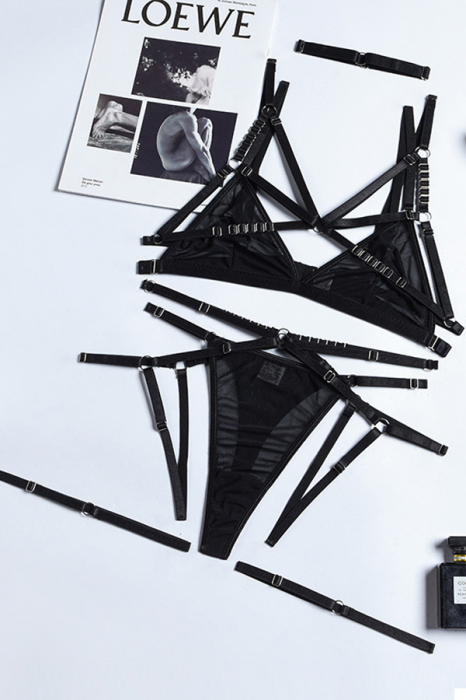 Set lenjerie erotica, sutien, chiloti tanga si benzi elastice FS-Z2794 [4]