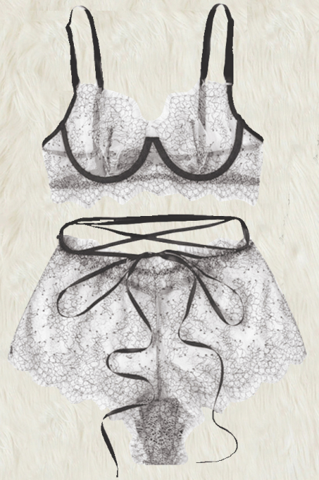 Set lenjerie senzuala cu dantela, sutien si chiloti sexy TY-LX11alb [3]