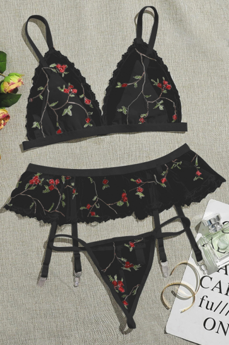 Set lenjerie sexy cu motiv floral, sutien, chiloti tanga si portjartiera TY-LX62negru [3]