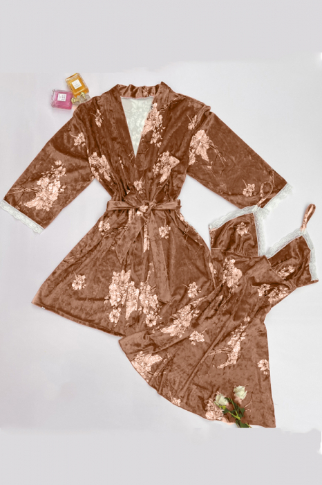 Set pijama 2 piese cu aspect catifelat si insertii dantela, halat si camasa de noapte TY-SR018roz [2]