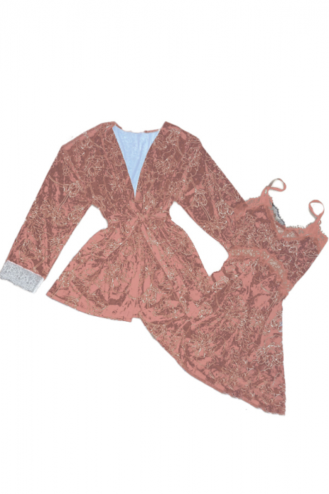 Set pijama 2 piese cu aspect catifelat si insertii dantela, halat si camasa de noapte TY-SR017roz [1]