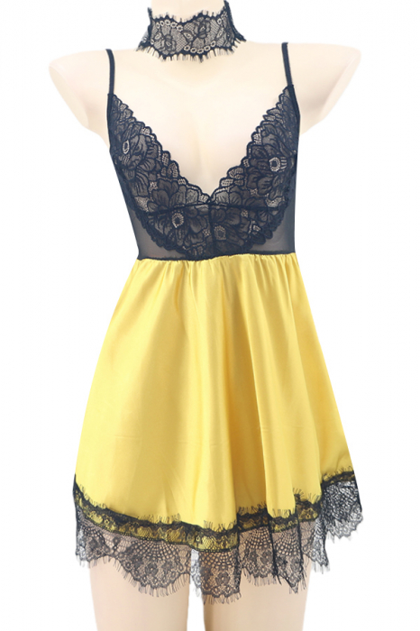 Set sexy cu dantela si aspect satin, rochita, chiloti tanga si accesoriu TY-S421galben [2]