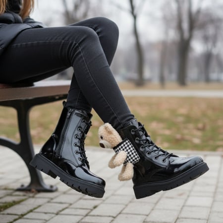 Copii - Ghete imblanite cu ursulet decorativ 919C