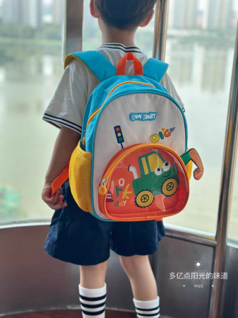 Ghiozdan 3D pentru gradinita sau scoala, model Constructii ZY-22179portocaliu [7]