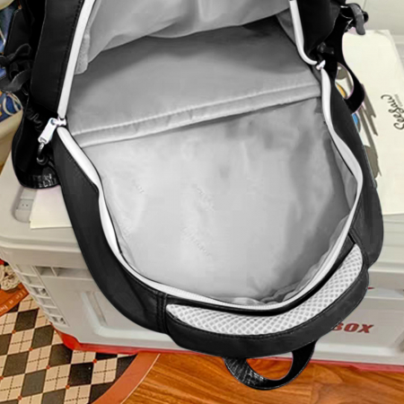 Ghiozdane - Ghiozdan/rucsac cu model pisica pentru scoala sau calatorii ZY-56128negru
