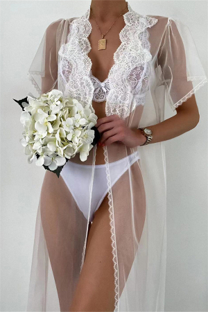 Halate - Halat lung transparent cu insertii de dantela GJ9925