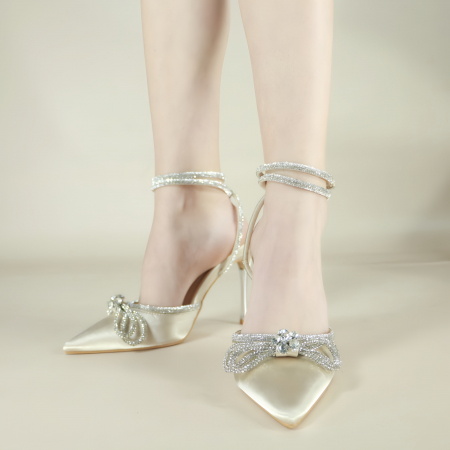 Pantofi cu toc - Pantofi decupati cu aspect satin si toc stiletto K-26bej
