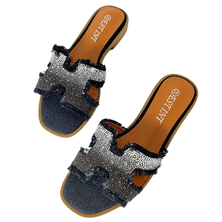 Papuci cu aplicatii decorative X24-1166negru [8]