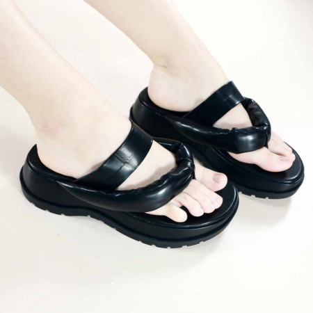 Papuci 9.99 - Papuci cu platforma X22-716negru