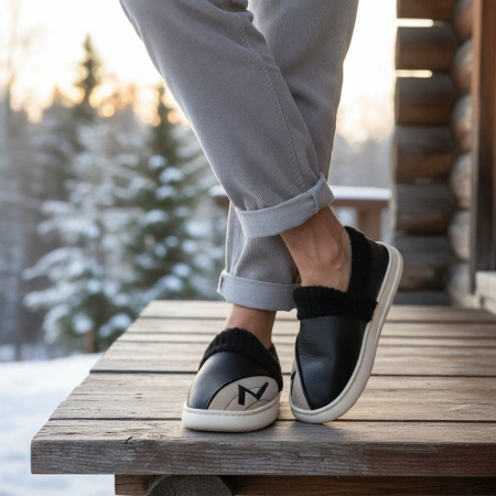 Papuci de casă - Papuci de casa imblaniti D327negru