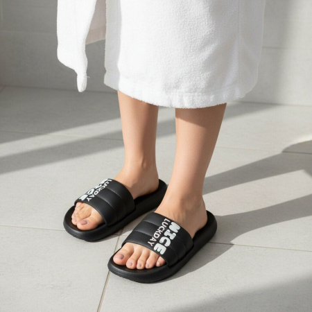 Damă - Papuci veseli H722negru