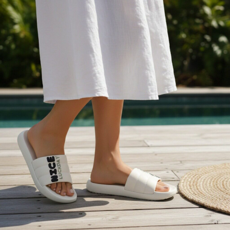 Damă - Papuci veseli H722alb