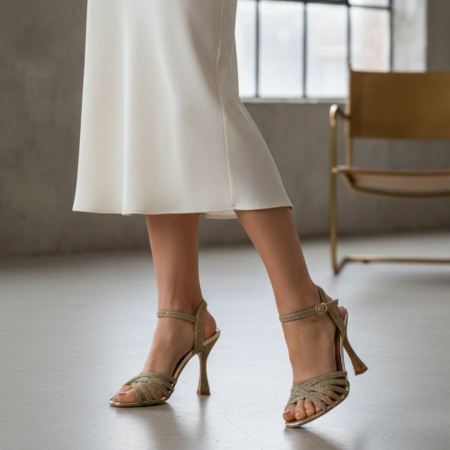 Încălțăminte damă - Sandale elegante cu toc piramidal A24-1059auriu