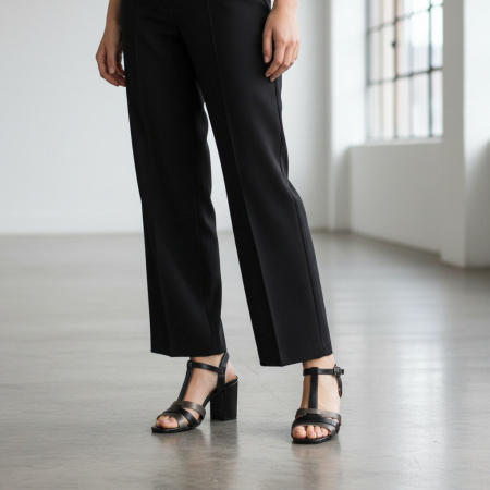 ÎNCĂLȚĂMINTE DAMĂ 39.99 - Sandale elegante cu toc MU-2negru