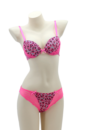 Seturi și Compleuri - Set 2 piese lenjerie intima, sutien si chiloti brazilieni 35670roz deschis